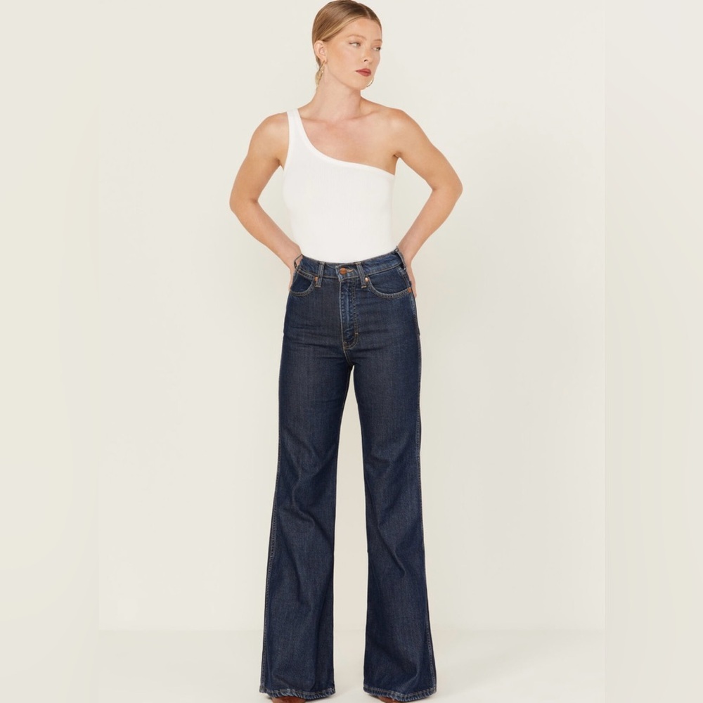 WRANGLER® WANDERER HIGH RISE FLARE JEAN